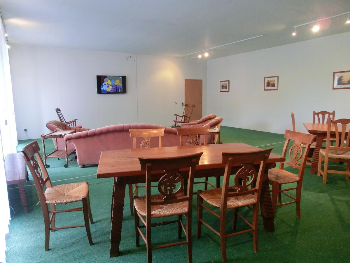 Domane Neu Gaarz Hostel Dış mekan fotoğraf