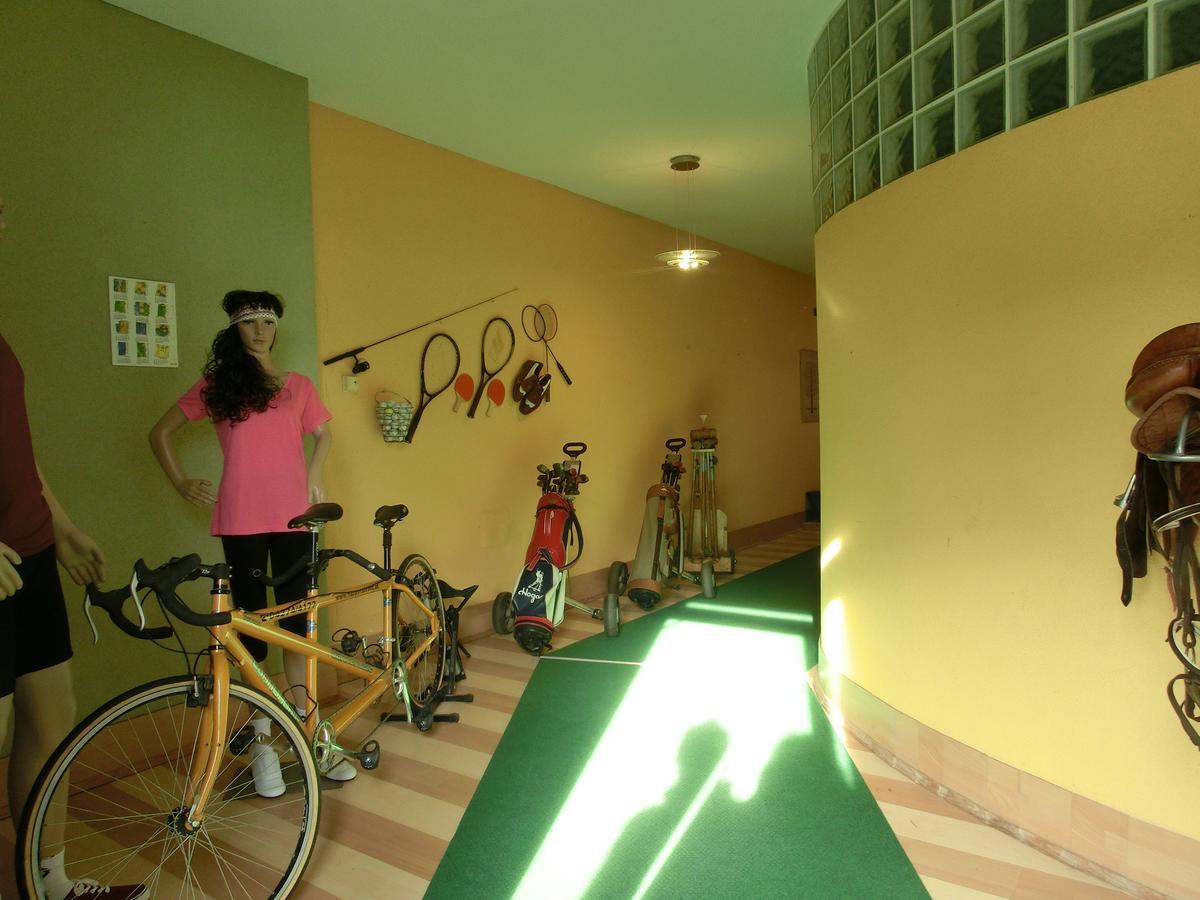 Domane Neu Gaarz Hostel Dış mekan fotoğraf