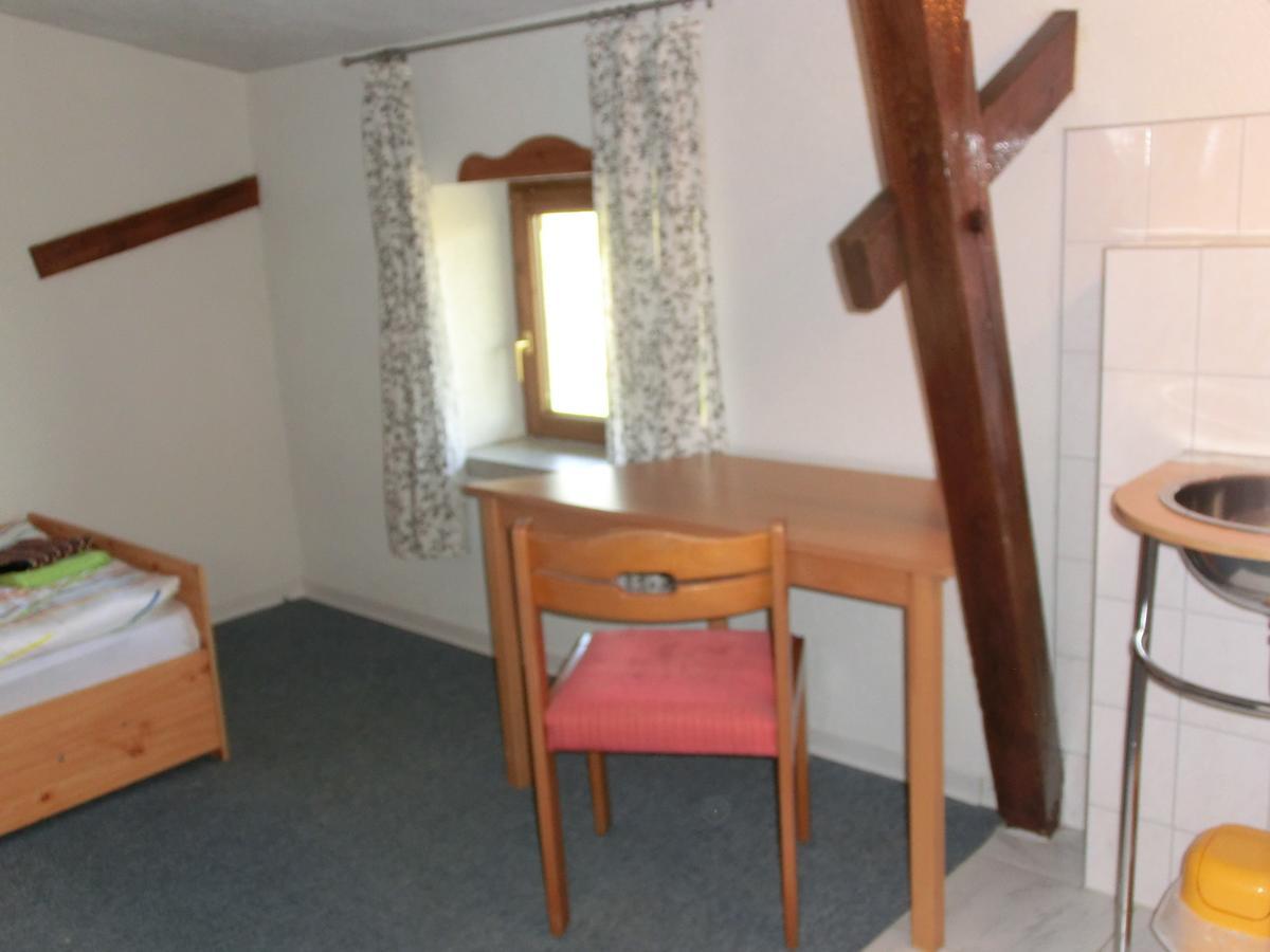 Domane Neu Gaarz Hostel Oda fotoğraf