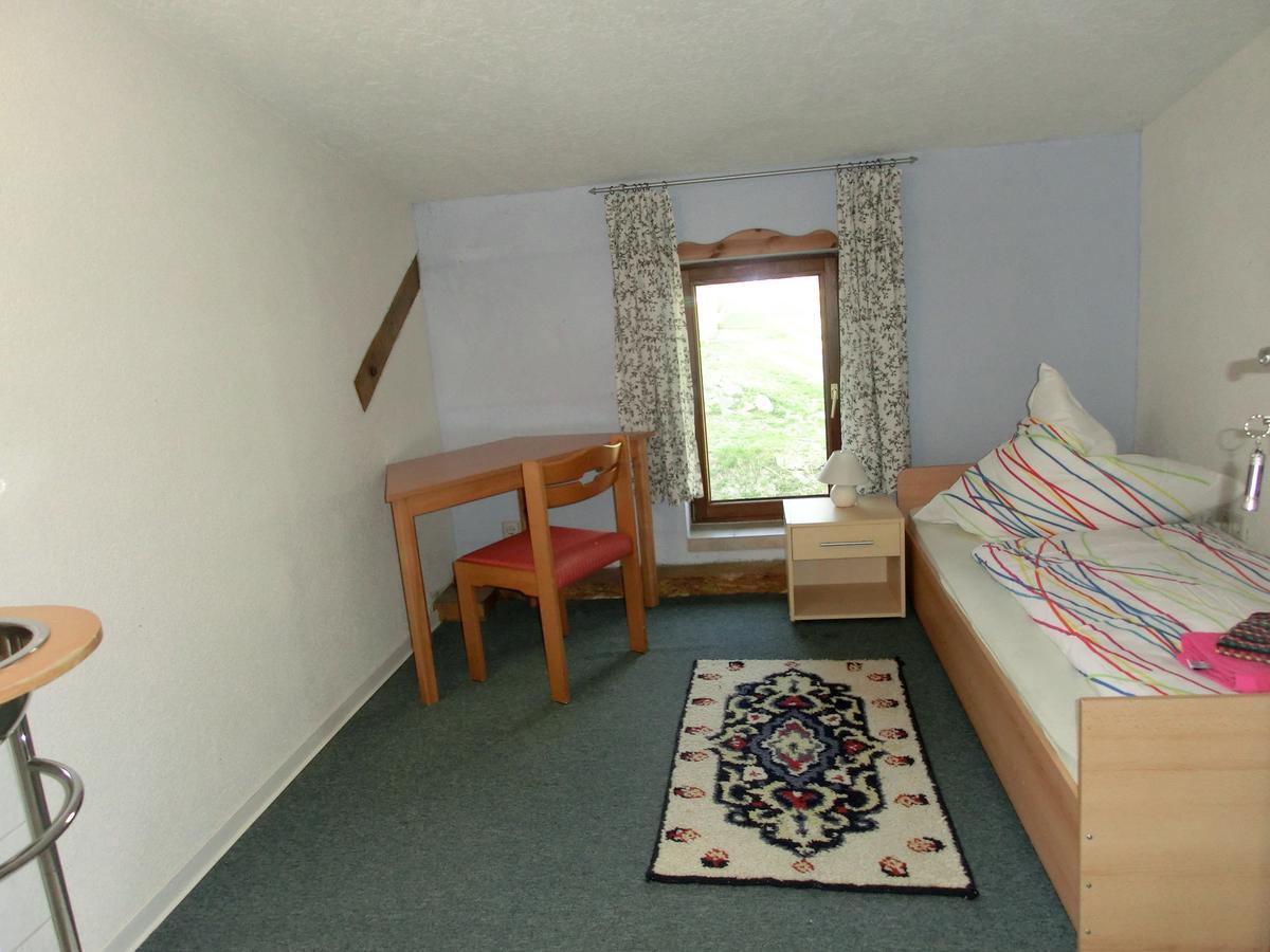 Domane Neu Gaarz Hostel Oda fotoğraf