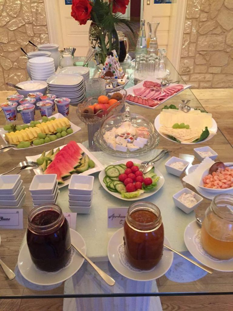 Domane Neu Gaarz Hostel Dış mekan fotoğraf